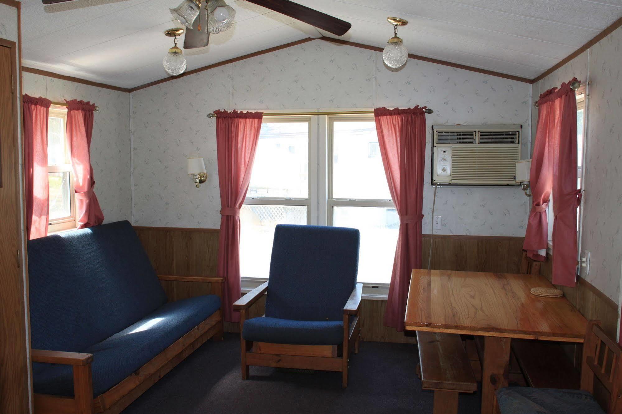 Circle M Rv & Camping Resort - Caravan Park Millersville Kültér fotó